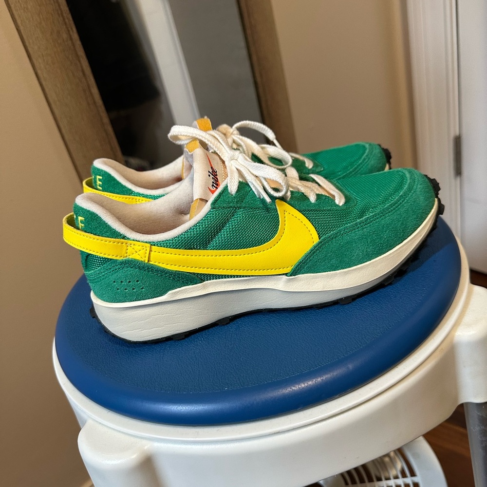 Nike Waffle Debut - like new